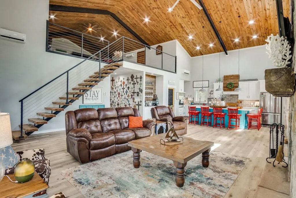 385 Brown Road, Palo Pinto