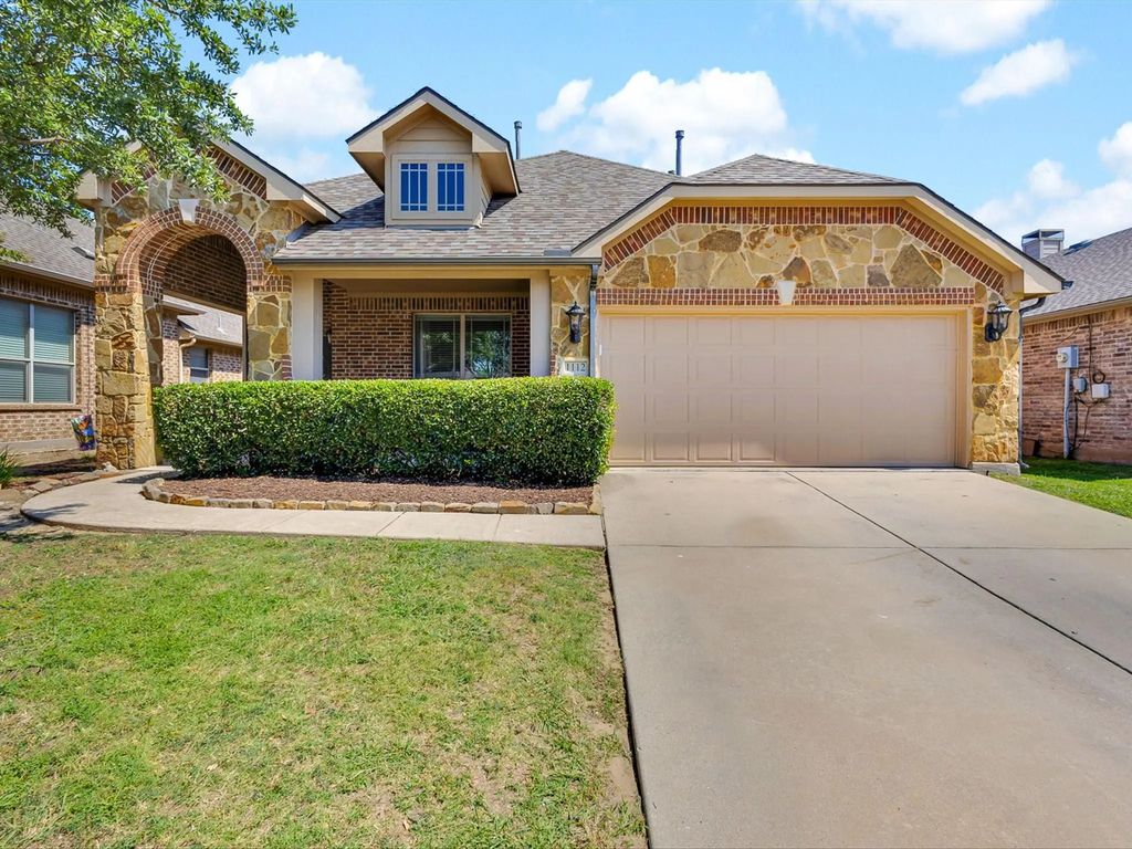 1112 Honeywell Drive, Anna