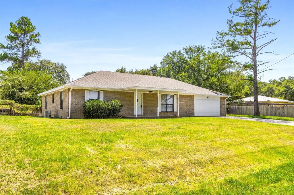 3206 E Bankhead Highway, Weatherford