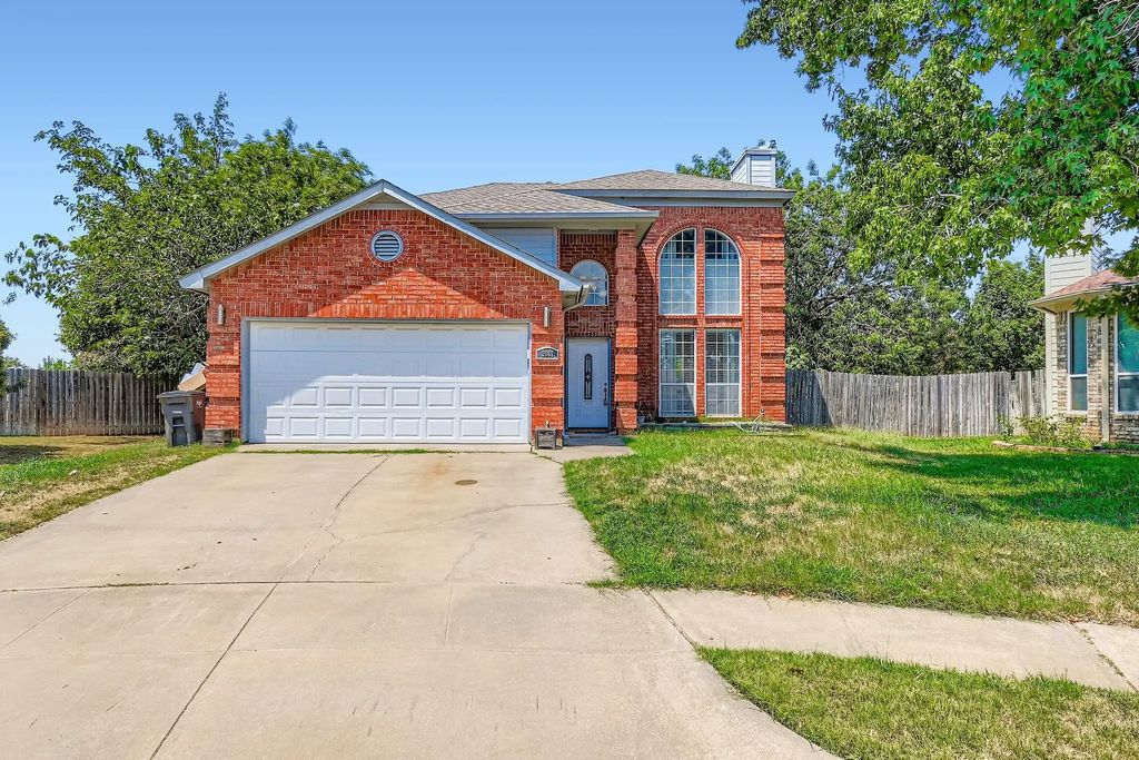 2967 Danube Court, Fort Worth