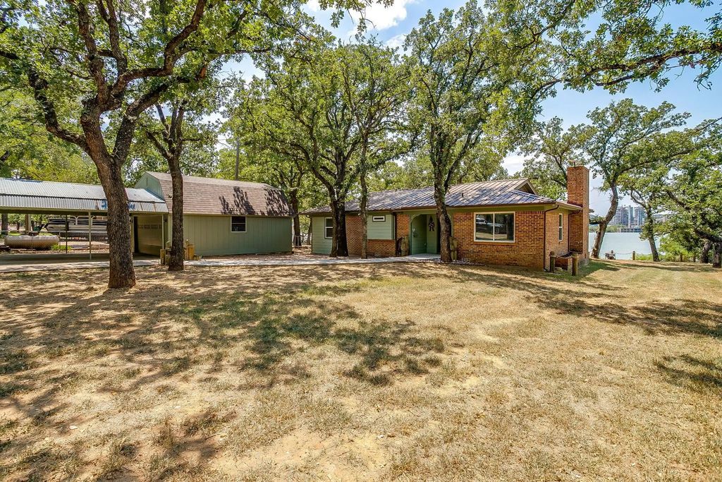 176 Kennon Circle, Palo Pinto