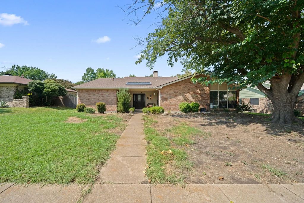 1903 Clemson Drive, Richardson