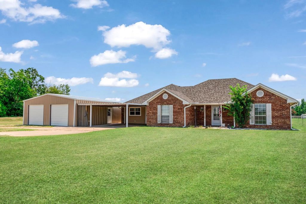 201 Fm 906 W, Powderly