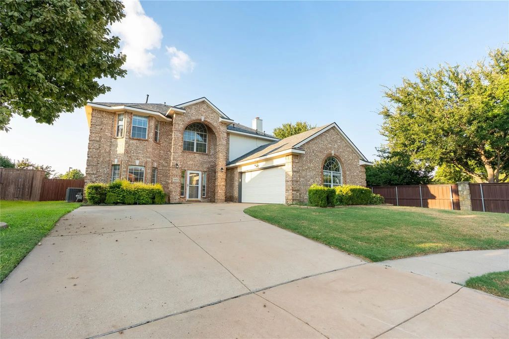 1300 Ballantrae Drive, Allen