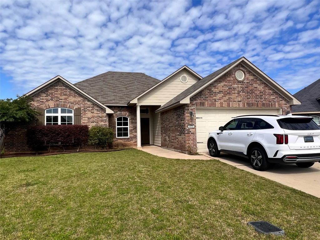 612 Bloomington Lane, Bossier City