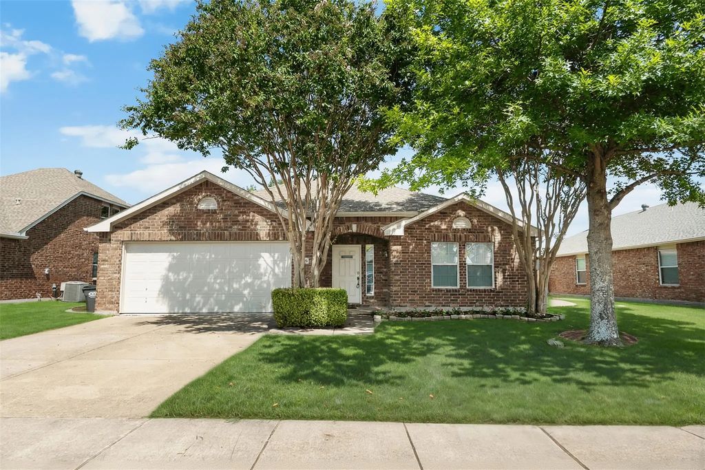 1305 Mobile Lane, Wylie