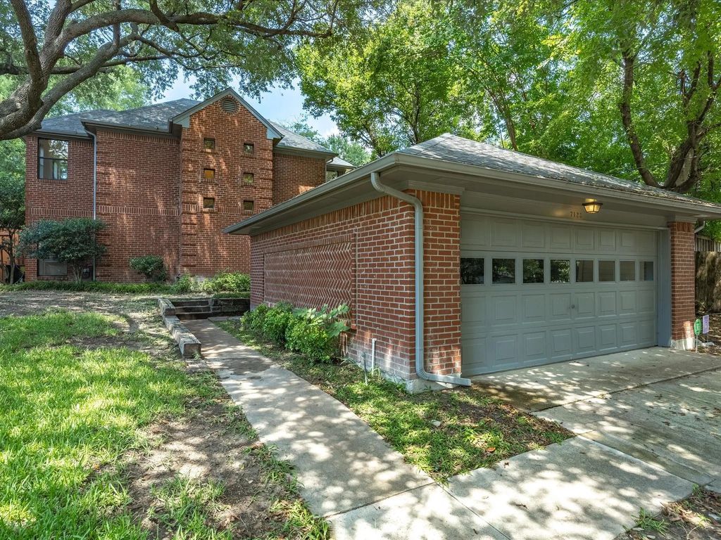 7123 Santa Fe Avenue, Dallas