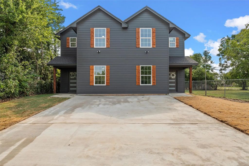 1716 N 13th Street, Waco
