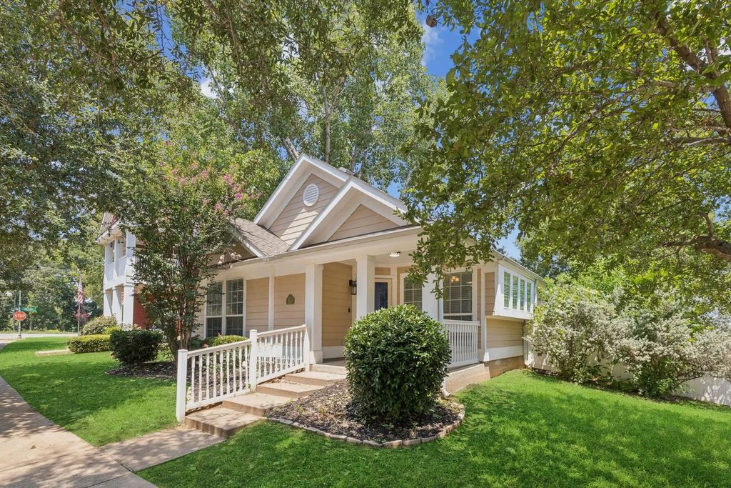 9805 Lexington Drive, Providence Village