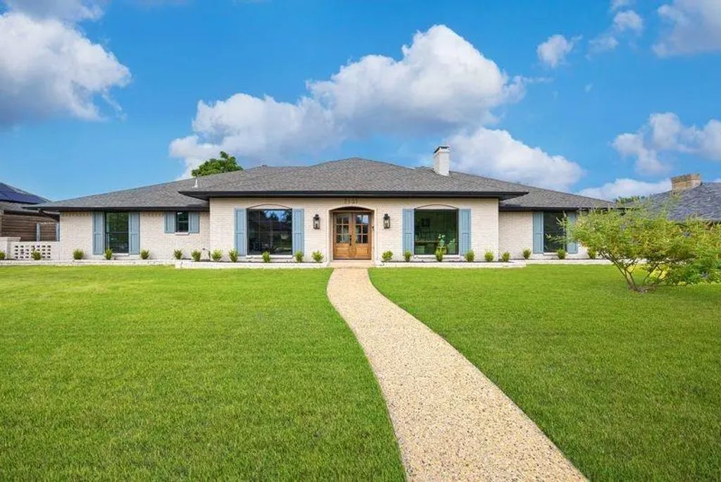 7131 Roundrock Road, Dallas