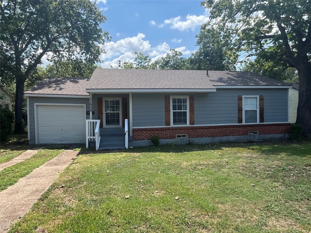 11608 Lippitt Avenue, Dallas
