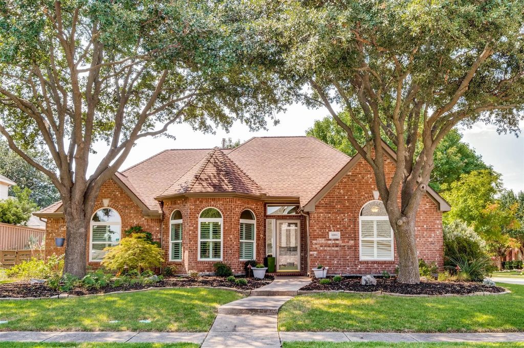 8201 Presidio Drive, Frisco