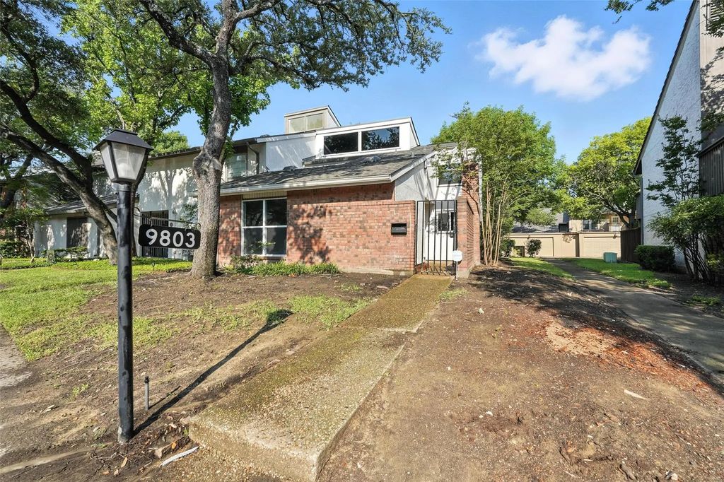 9803 Smokefeather Lane, Dallas