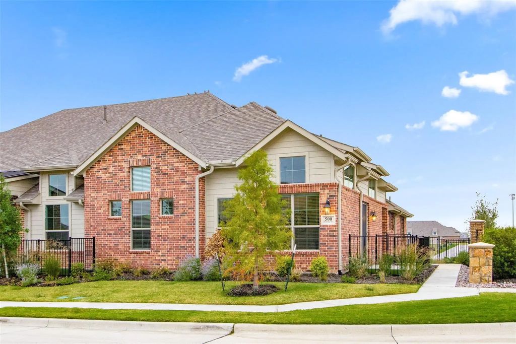 2812 Applewood Way, Wylie