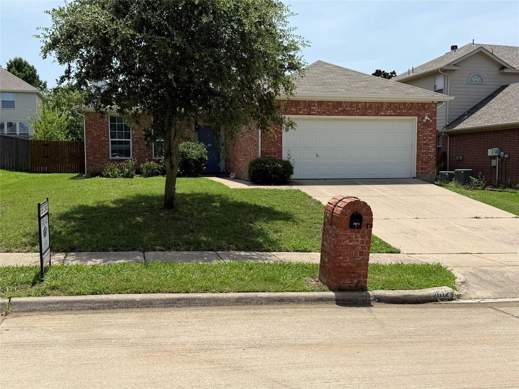 2612 Weslayan Drive, Denton
