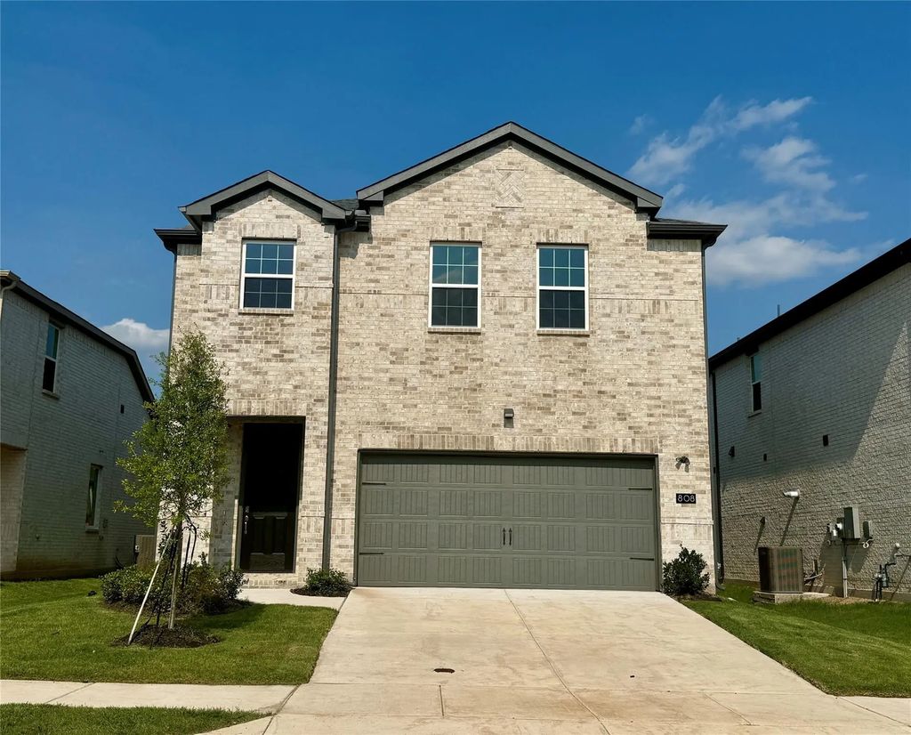 808 Santa Lucia Drive, Anna