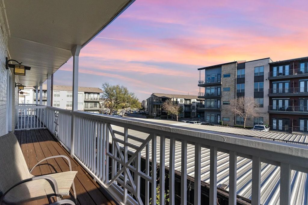 5934 Sandhurst Lane 207, Dallas