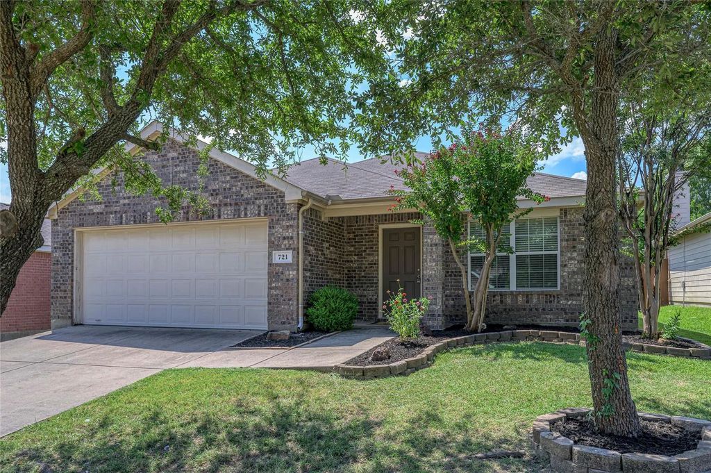 721 Alder Drive, Anna