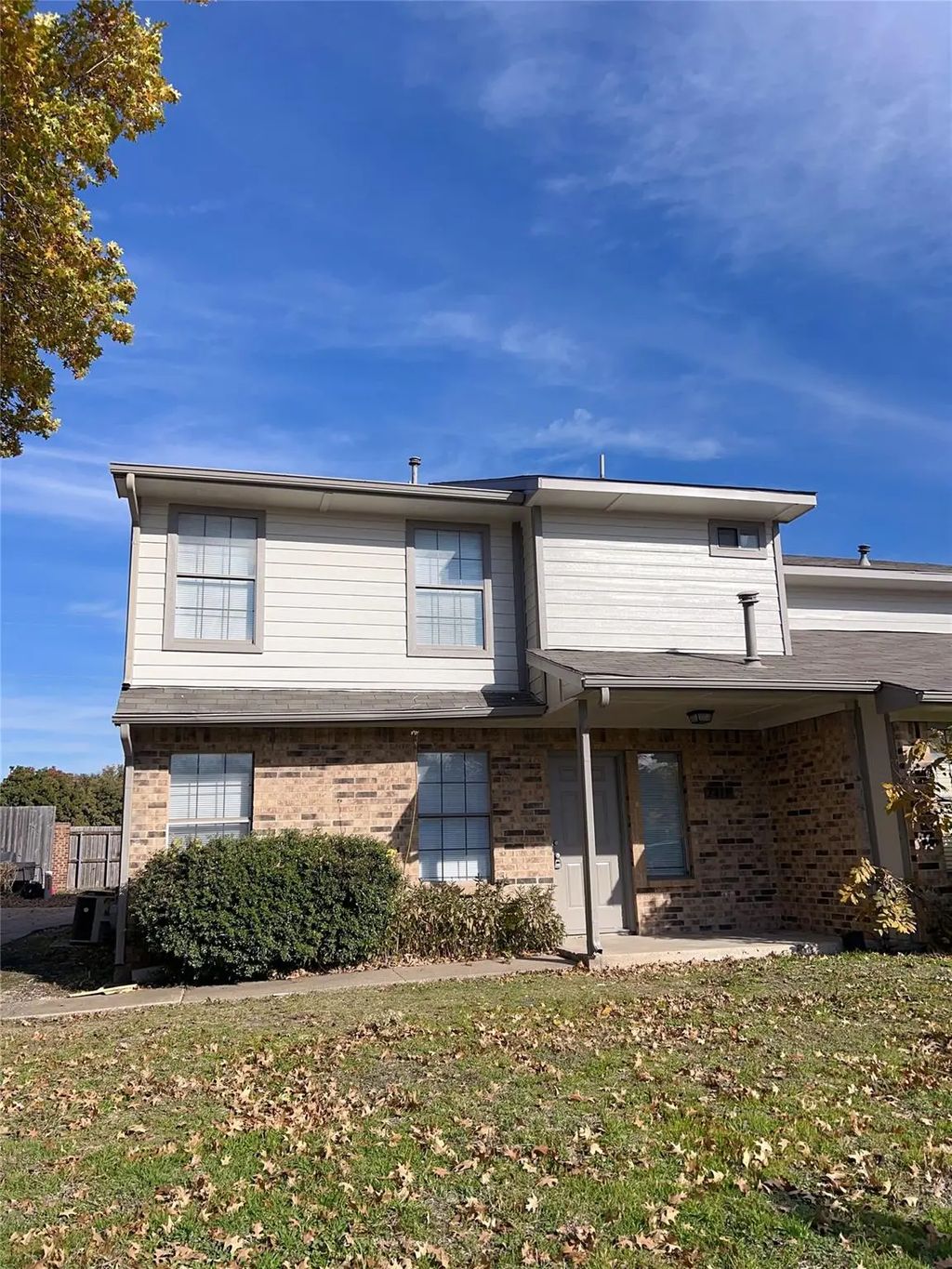 2416 Lakeview Circle 2418, McKinney