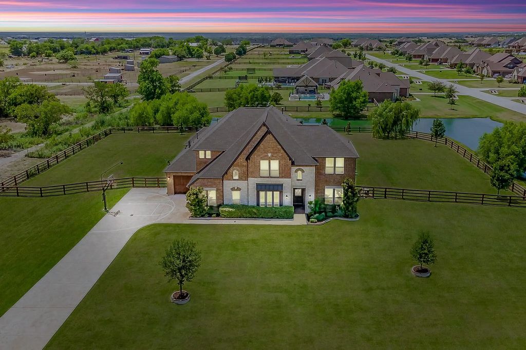 2715 Prairie Mound Court, Northlake