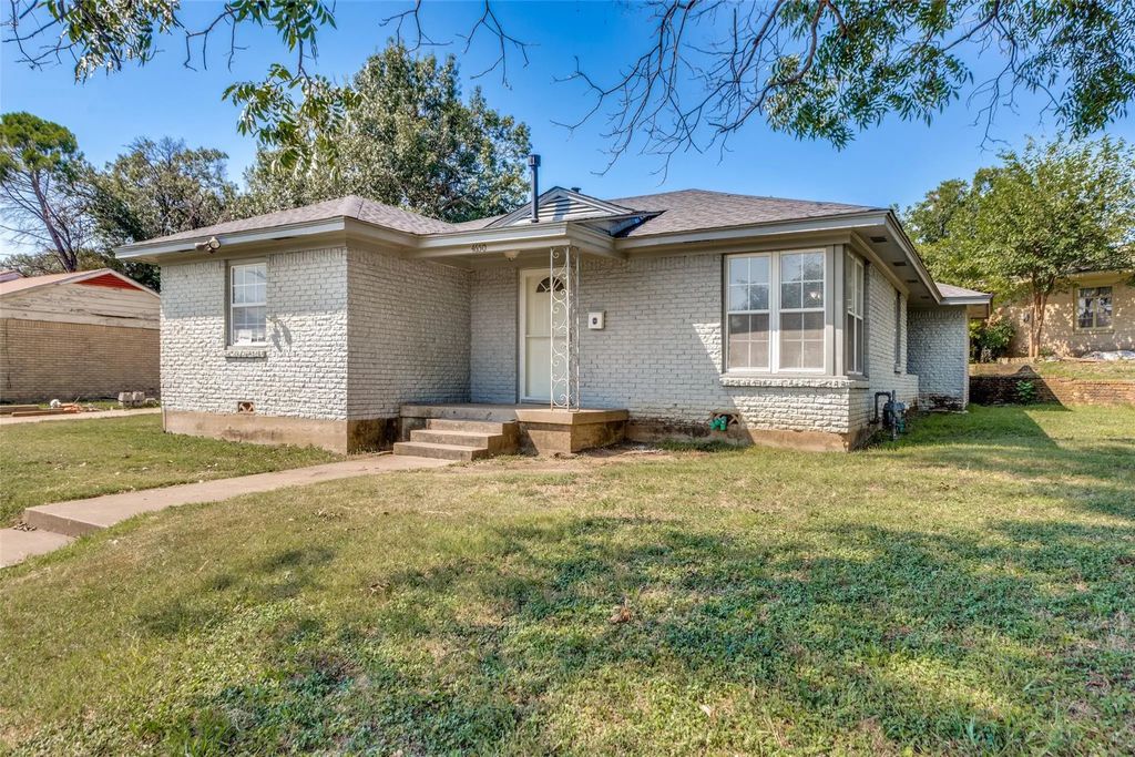 4650 S Ridge Terrace, Fort Worth