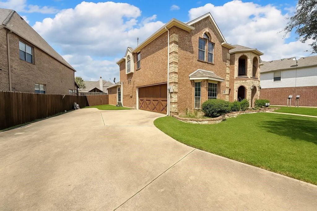 6413 Fitzgerald Drive, Plano