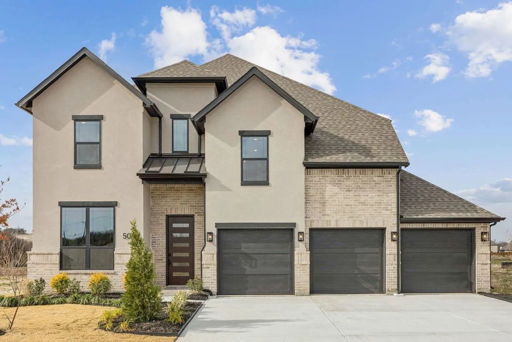 500 Shadowfax Drive, Aledo