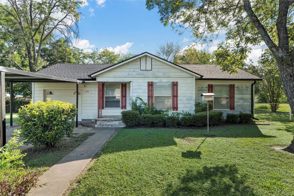 1206 Alston Drive, Waco