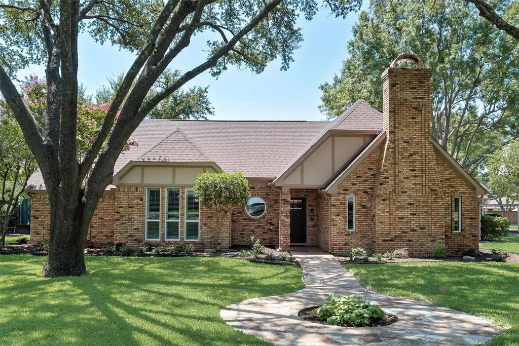 204 Mansfield Boulevard, Sunnyvale