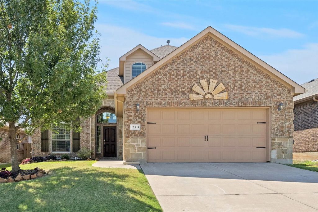 10212 Humboldt Bay Trail, Fort Worth