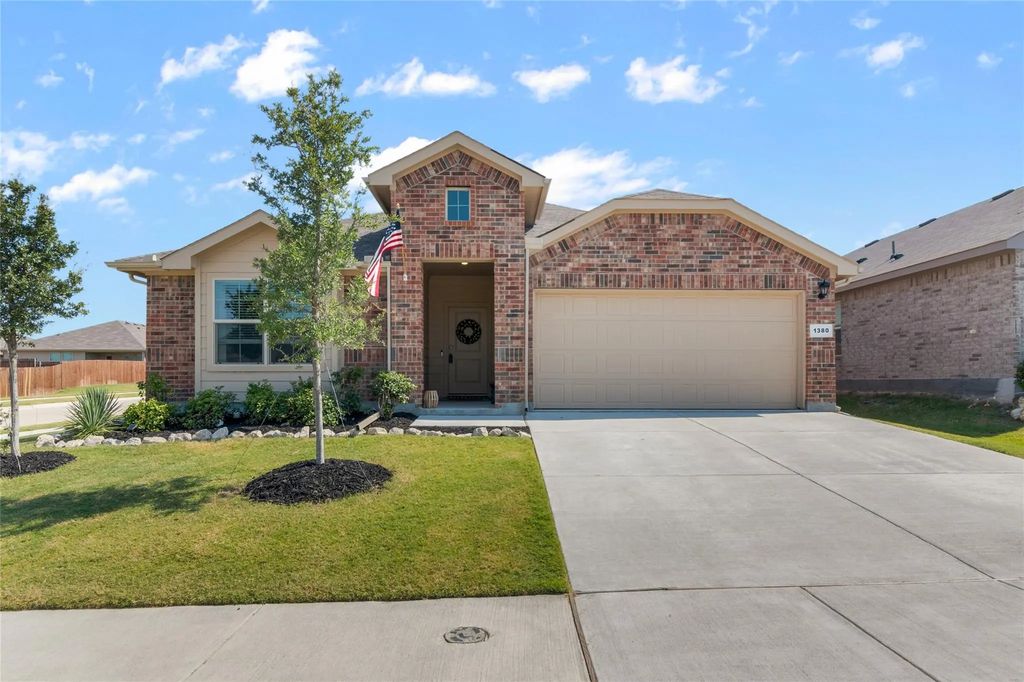 1380 Dillard Creek Drive, Fort Worth