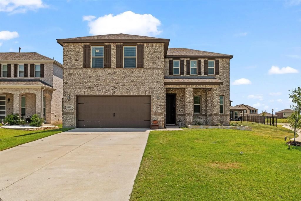 800 Brock Drive, Aubrey