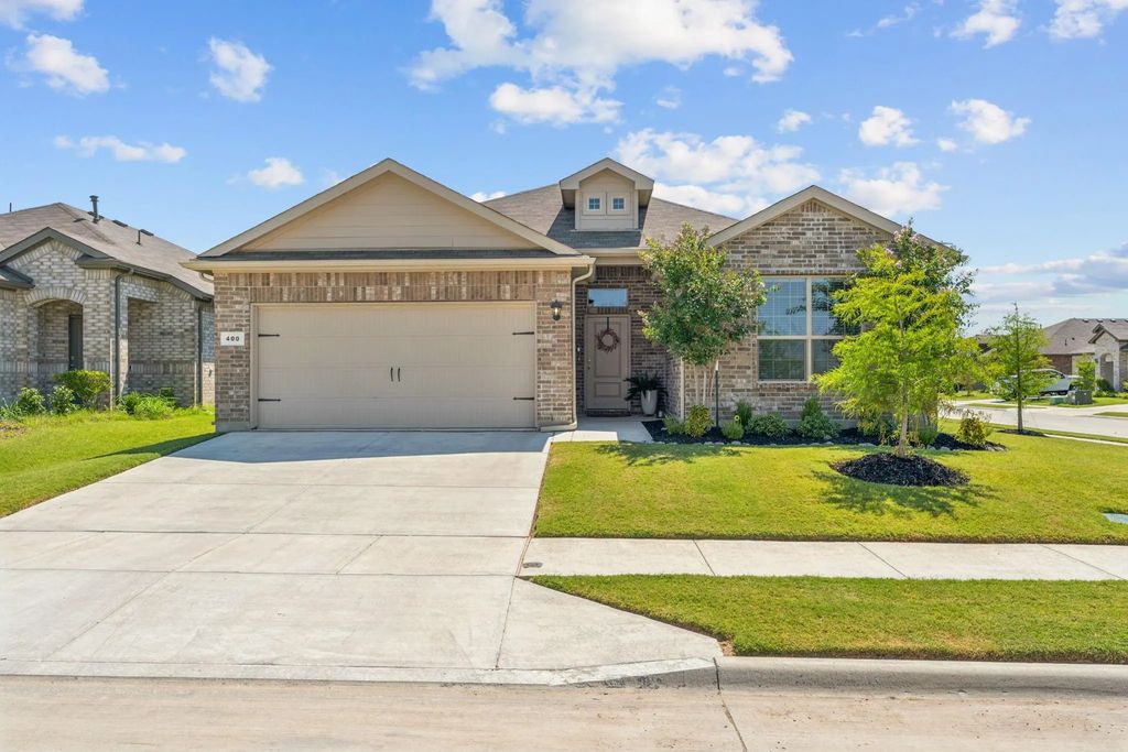 400 Prairie Clover Trail, Fort Worth
