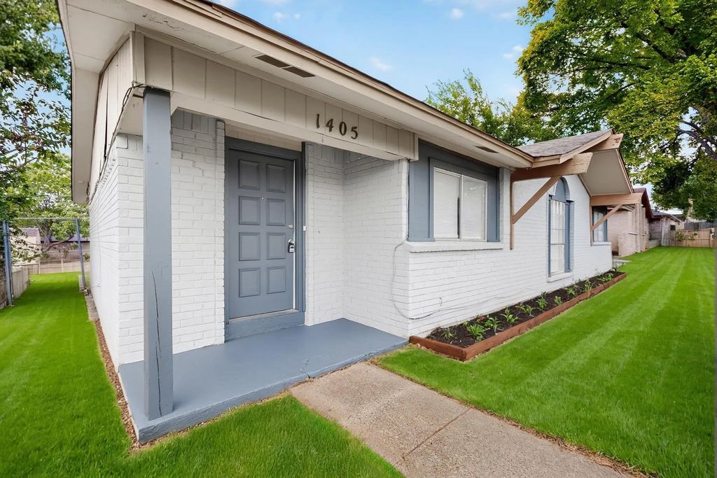 1405 Aldenwood Drive, Dallas
