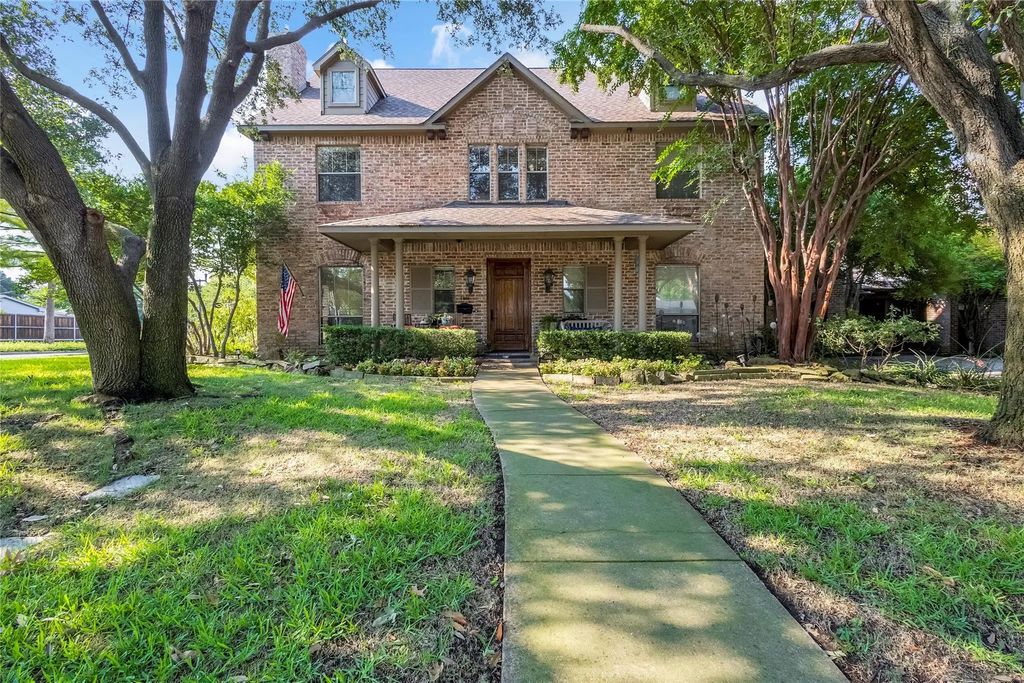 2644 Dixiana Drive, Farmers Branch