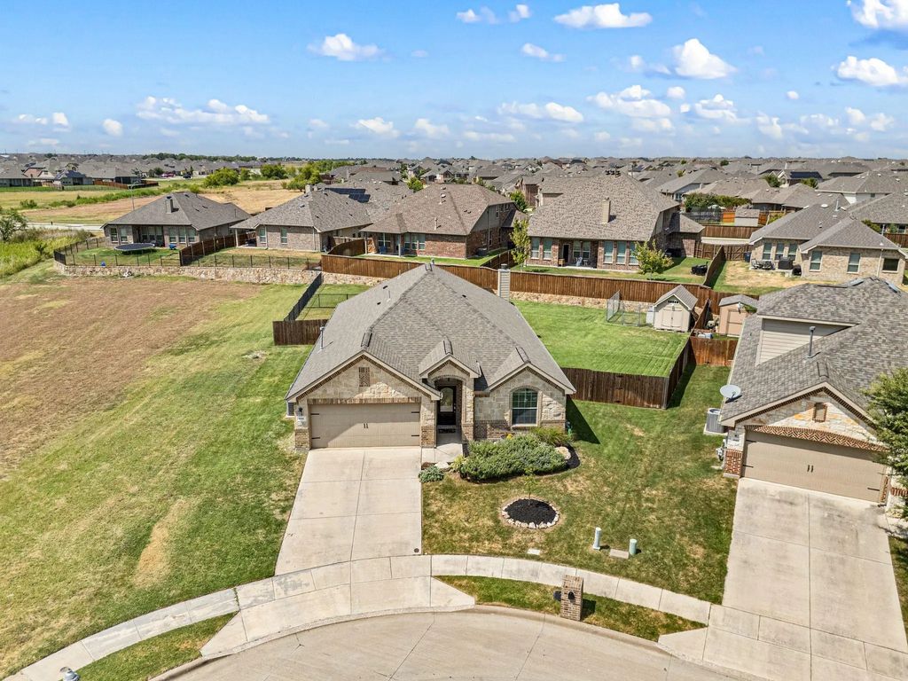 844 Salida Road, Fort Worth