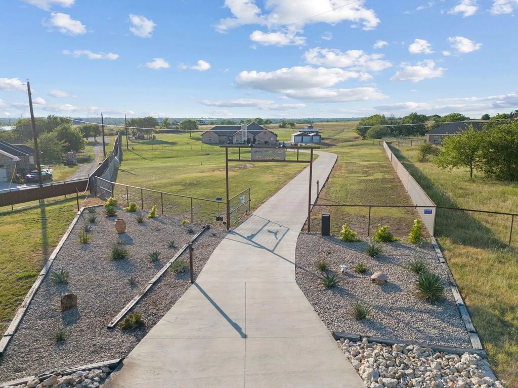 3040 Jolene Court, Springtown