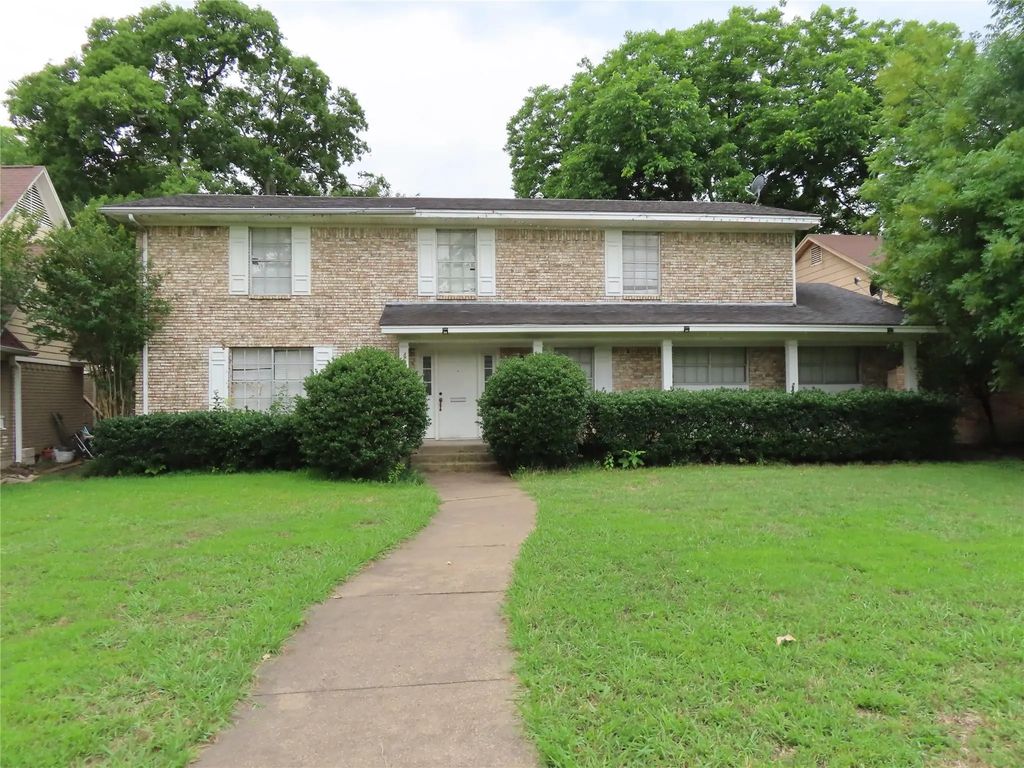 4421 Ivy Drive, Mesquite