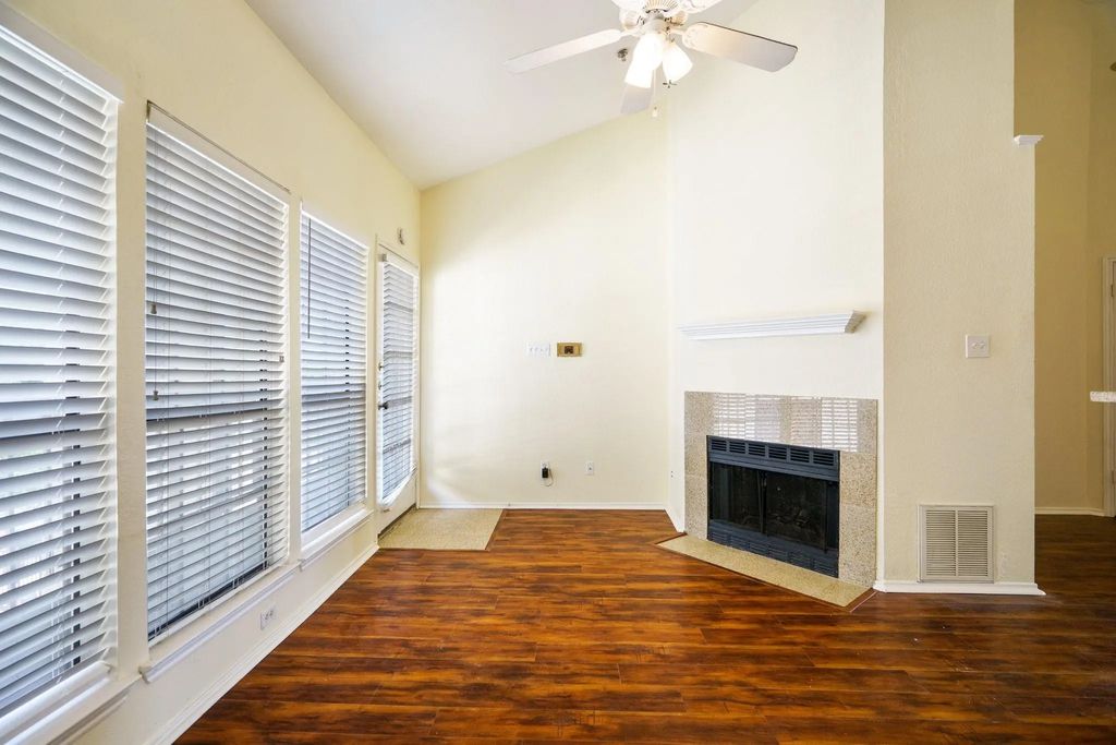 4800 W Lovers Lane 518, Dallas