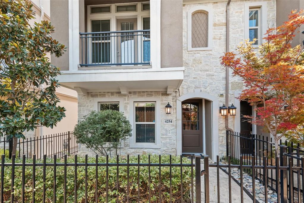 4254 Boyer Place, Dallas