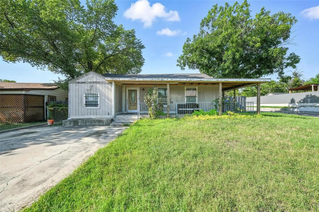 3429 Hampshire Boulevard, Fort Worth