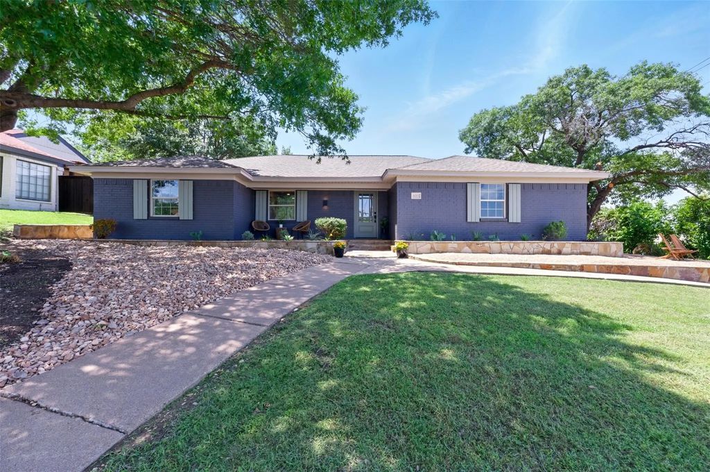 6713 Genoa Road, Fort Worth