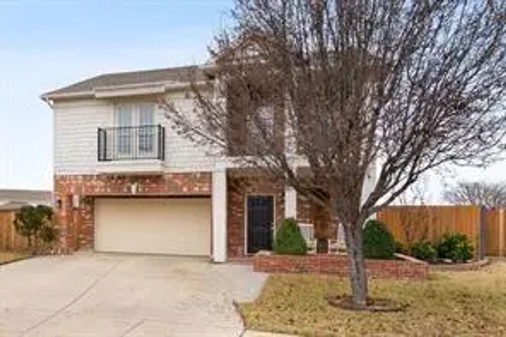 10838 Axton Court, Fort Worth