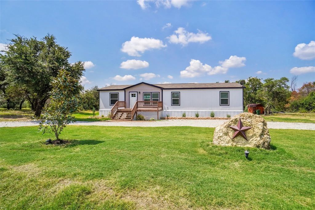 626 High View Drive, Weatherford