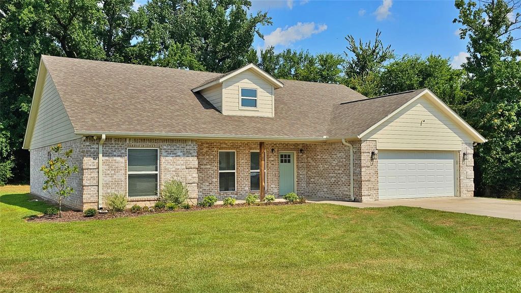 199 Katrina Drive, Sulphur Springs