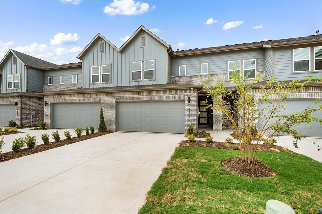 3232 Rustic Creek Drive, Northlake