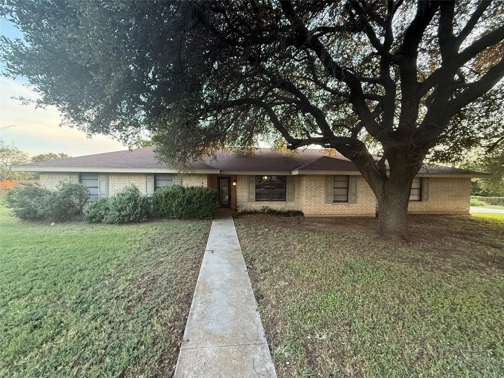 120 Greentree Circle, Early