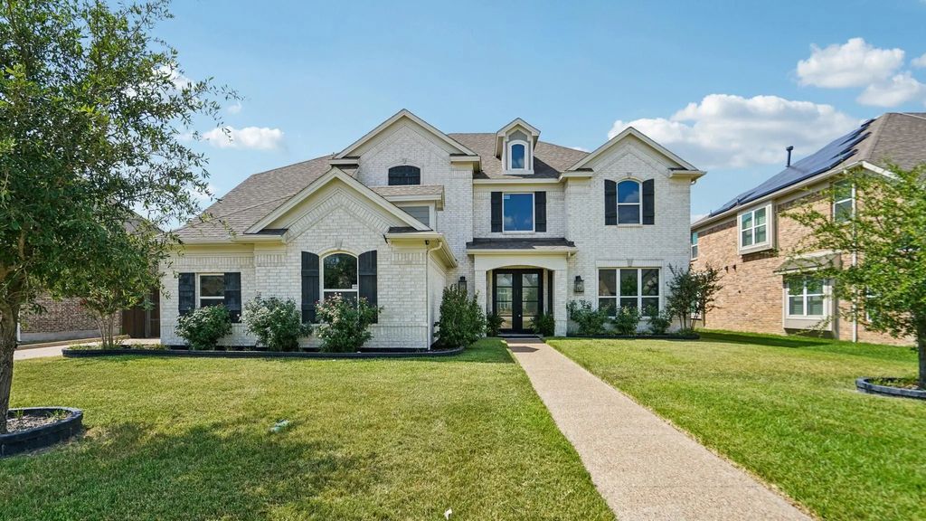 2712 Neblina Court, Grand Prairie