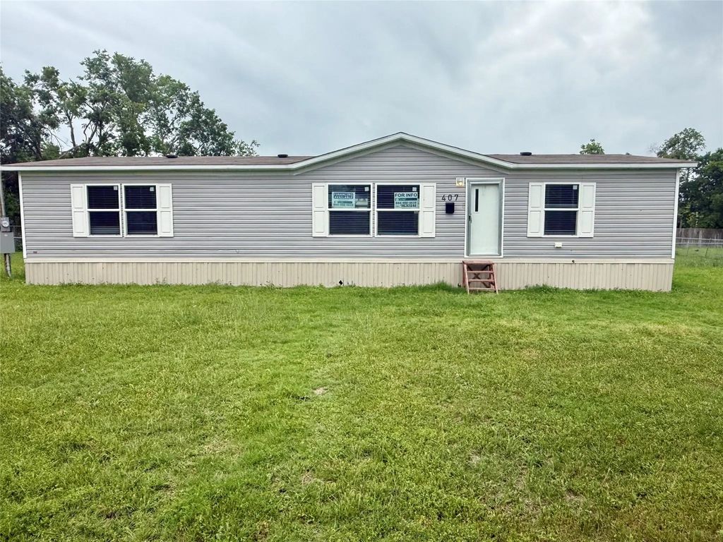 407 S 2nd Street, Lott