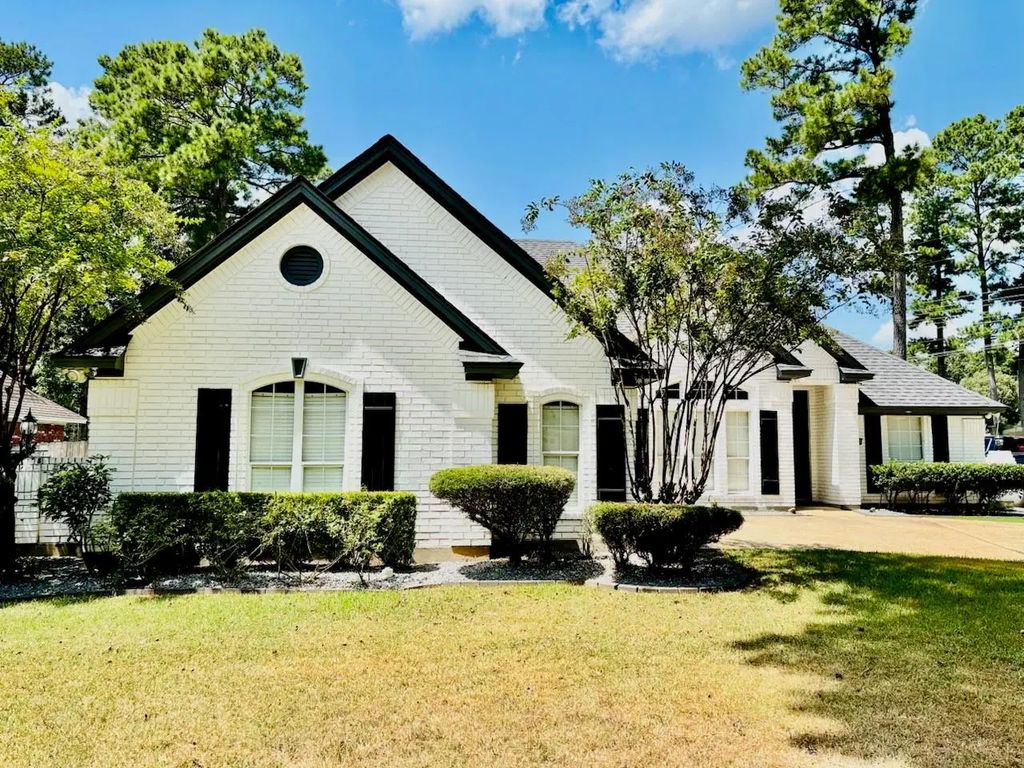 10030 Stonehaven, Shreveport